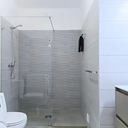 Apartman Quinta Paraiso - Swimming Pool & Garden