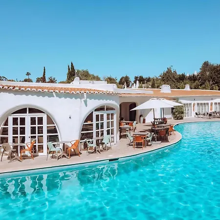 Апартаменты Quinta Paraiso - Swimming Pool & Garden