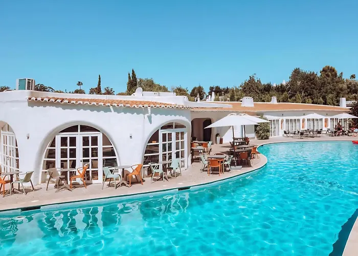 Apartment Quinta Paraiso - Swimming Pool & Garden